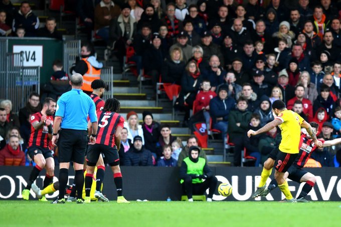  伯恩茅斯顽强守平局，保级路上收获宝贵分