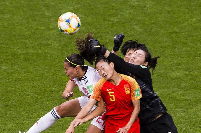  都灵, 门将超神发挥零封对手夺三分